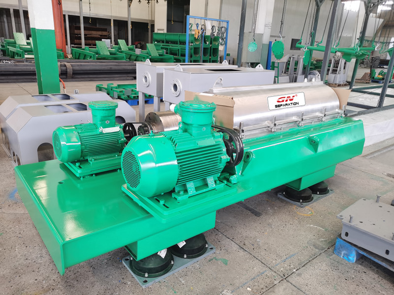 20221014 dewatering decanter centrifuge used in meat plant